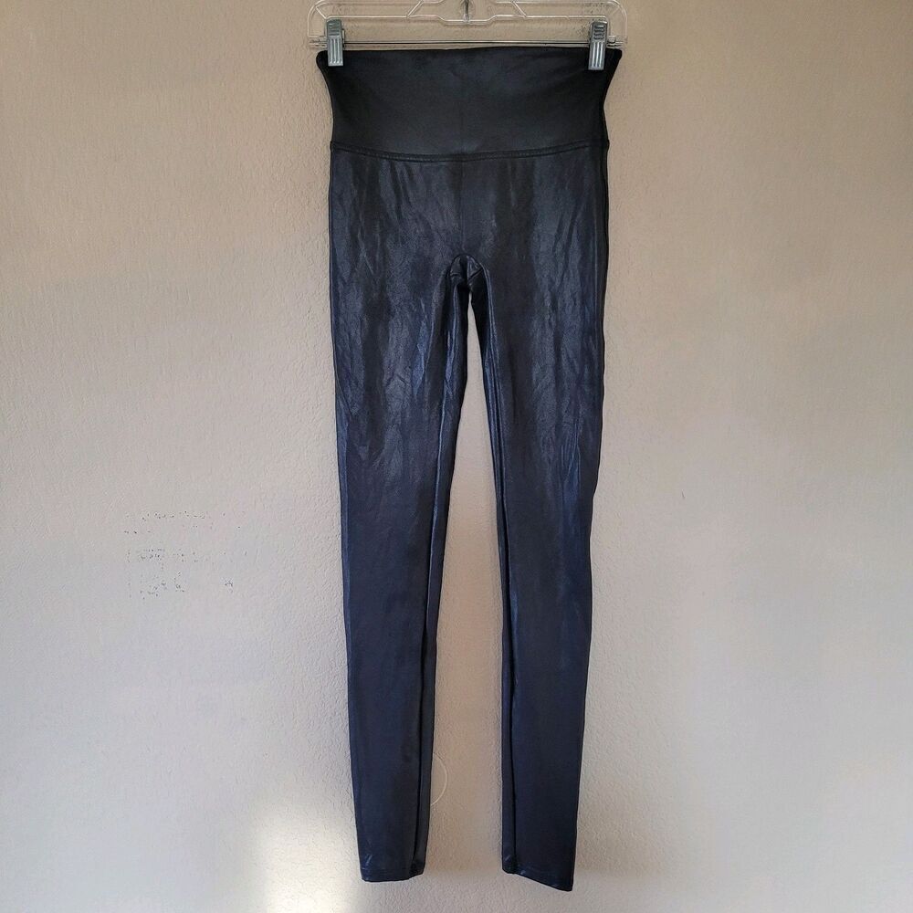 Spanx Womens Black Shine Legging Medium Pull On Slimming Stretchy Faux Leather